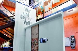 Erinnerungsstätte für die Freiheitsbewegung in der deutschen Geschichte Eine Wand mit Ausstellungsplakaten in der Erinnerungsstätte für die Freiheitsbewegung in der deutschen Geschichte in Rastatt